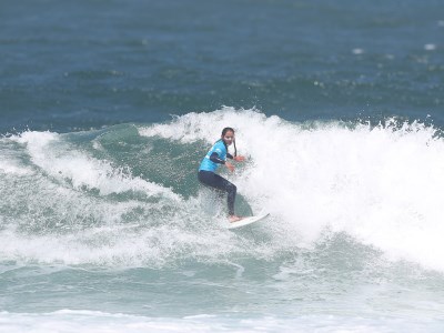 Nacional de Surf amanhã no mar com a wild card Mariana Gonçalves